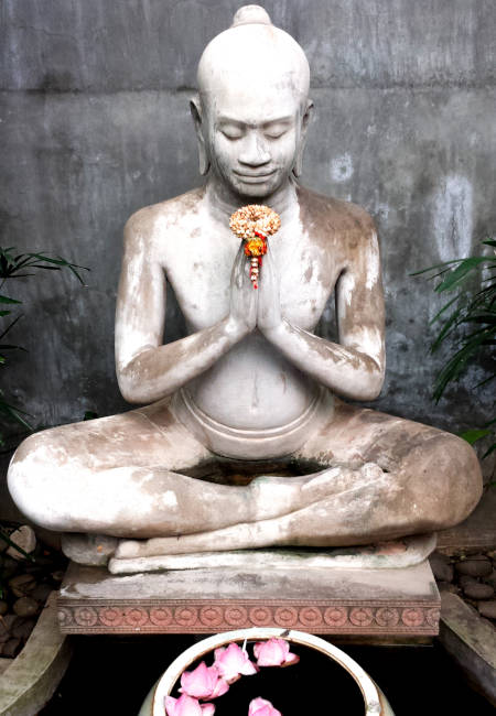 Statuette dans un spa au Cambodge.