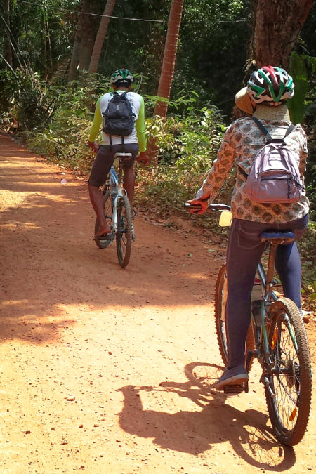 Randonnée VTT au Cambodge.