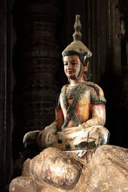 Statue de Bouddha à Angkor Wat.