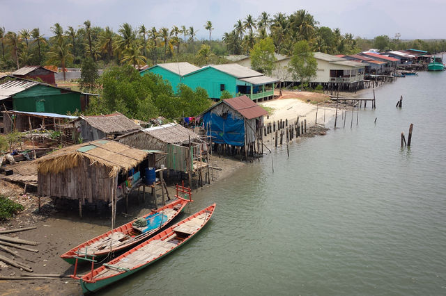 Village flottant à Chi Phat au Cambodge.