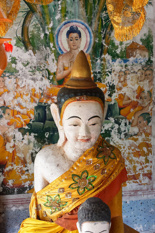 Statue dans un temple de Kampong Cham au Cambodge.