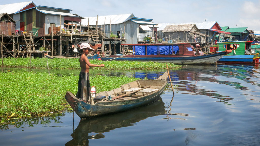 Villages flottants sur le lac Tonlé Sap au Cambodge.