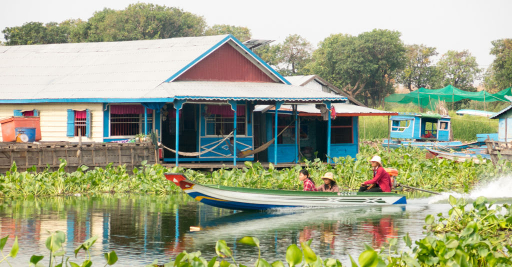 Village flottant au cambodge.